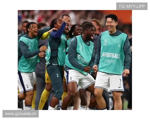 孙兴慜与马内巅峰期速度冲击力与进攻威胁对比分析