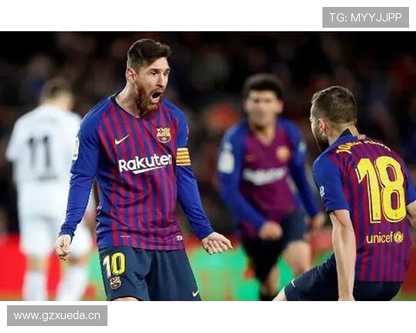 伊萨克与凯恩：全面中锋vs技术型中锋对比分析