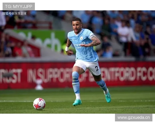 凯尔·沃克多次入选英超赛季最佳阵容