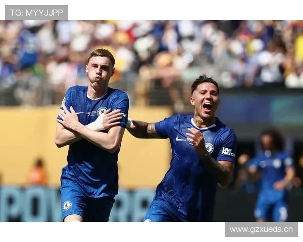 巴黎圣日耳曼边路主导进攻,战术单一性是否制约整体表现?