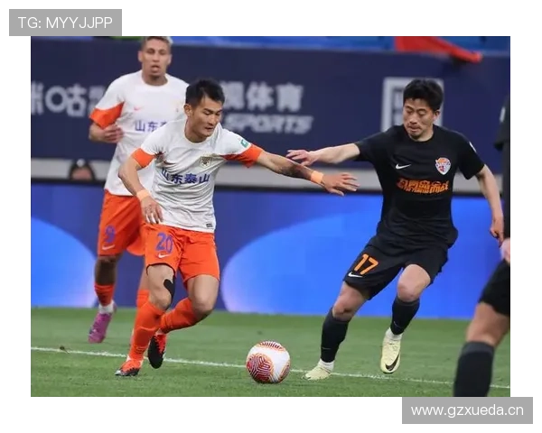 山东泰山节奏失控问题显现，攻防转换混乱对赛季走势形成制约