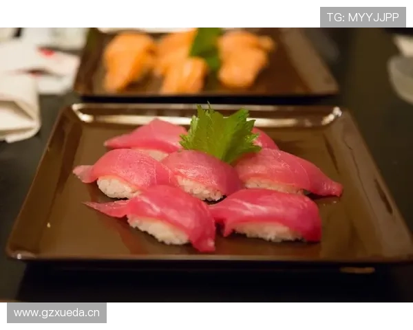 石宇奇训练完直接打车去吃人均2000的日料？